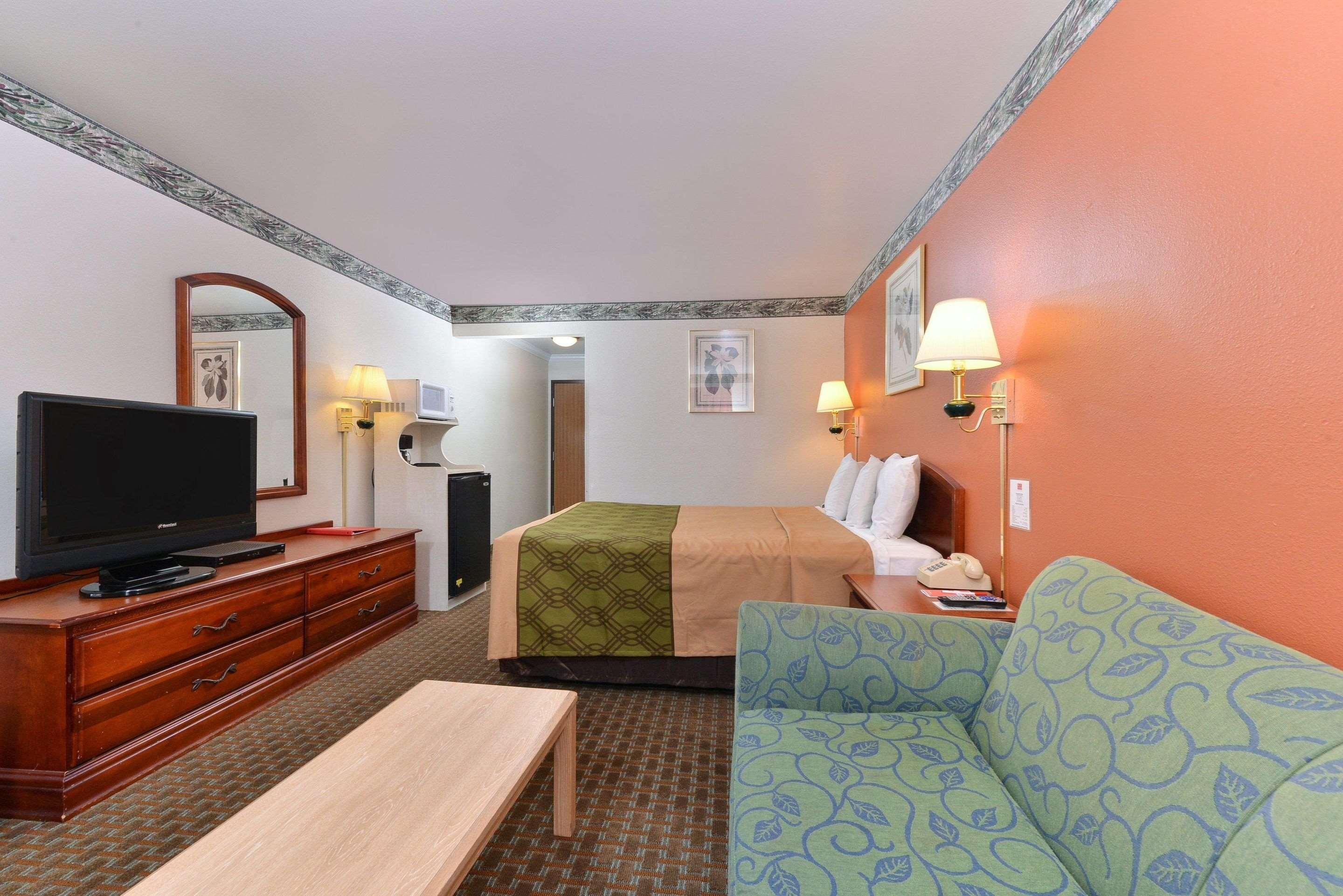 Econo Lodge Inn & Suites Corning Extérieur photo