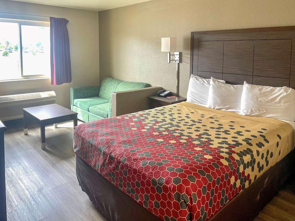 Econo Lodge Inn & Suites Corning Extérieur photo