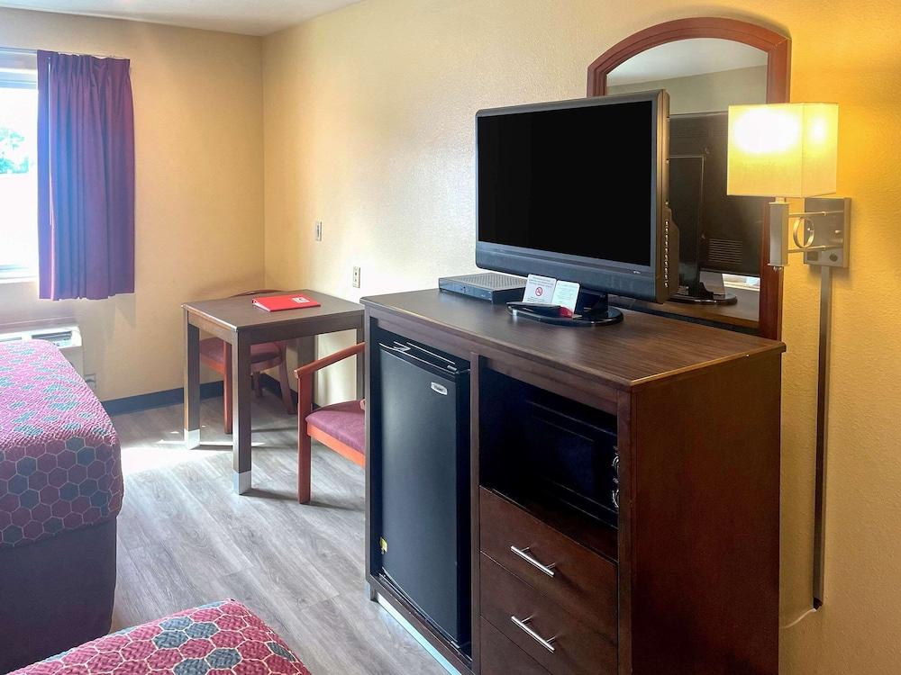 Econo Lodge Inn & Suites Corning Extérieur photo